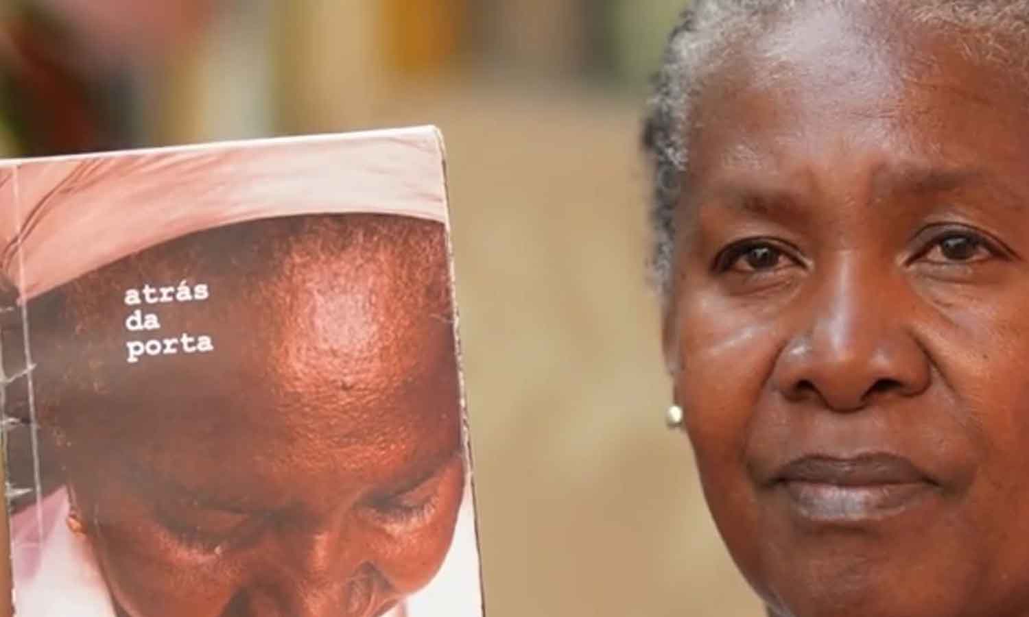 Entre Linhas e Lutas